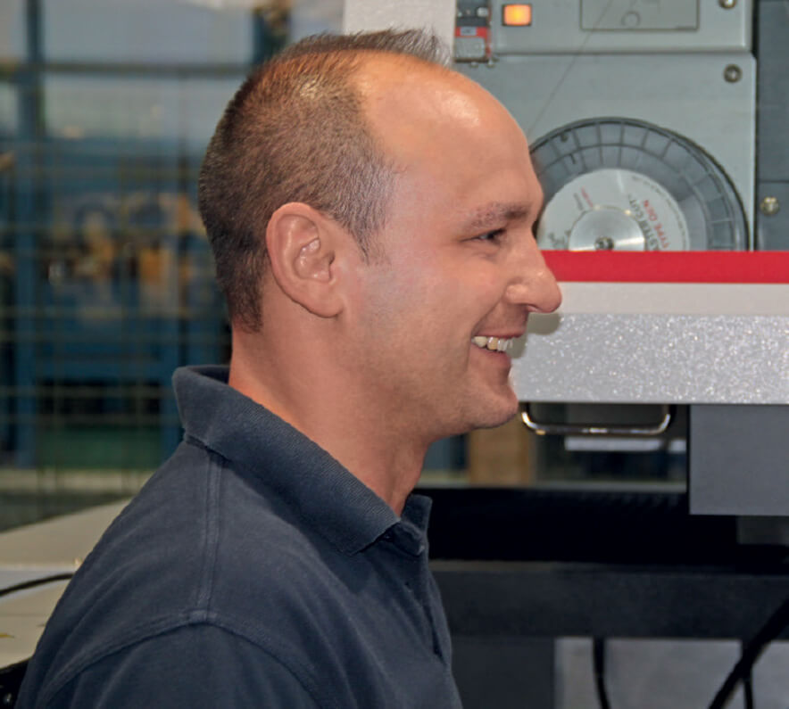Gerald Fischer is delighted with the precision of workpiece machining.