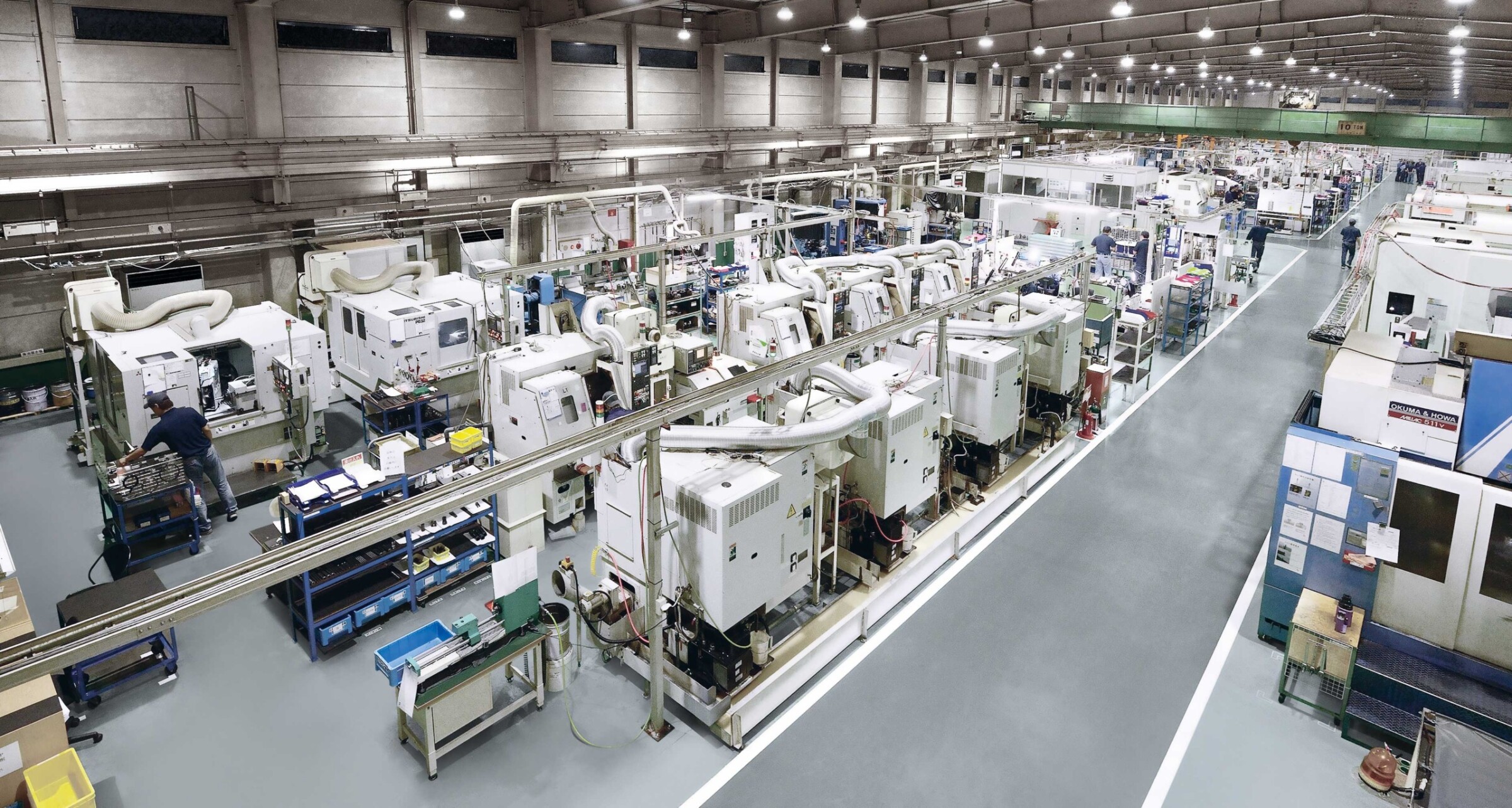 Hall 3 in Ujitawara: where the machine tools are.
