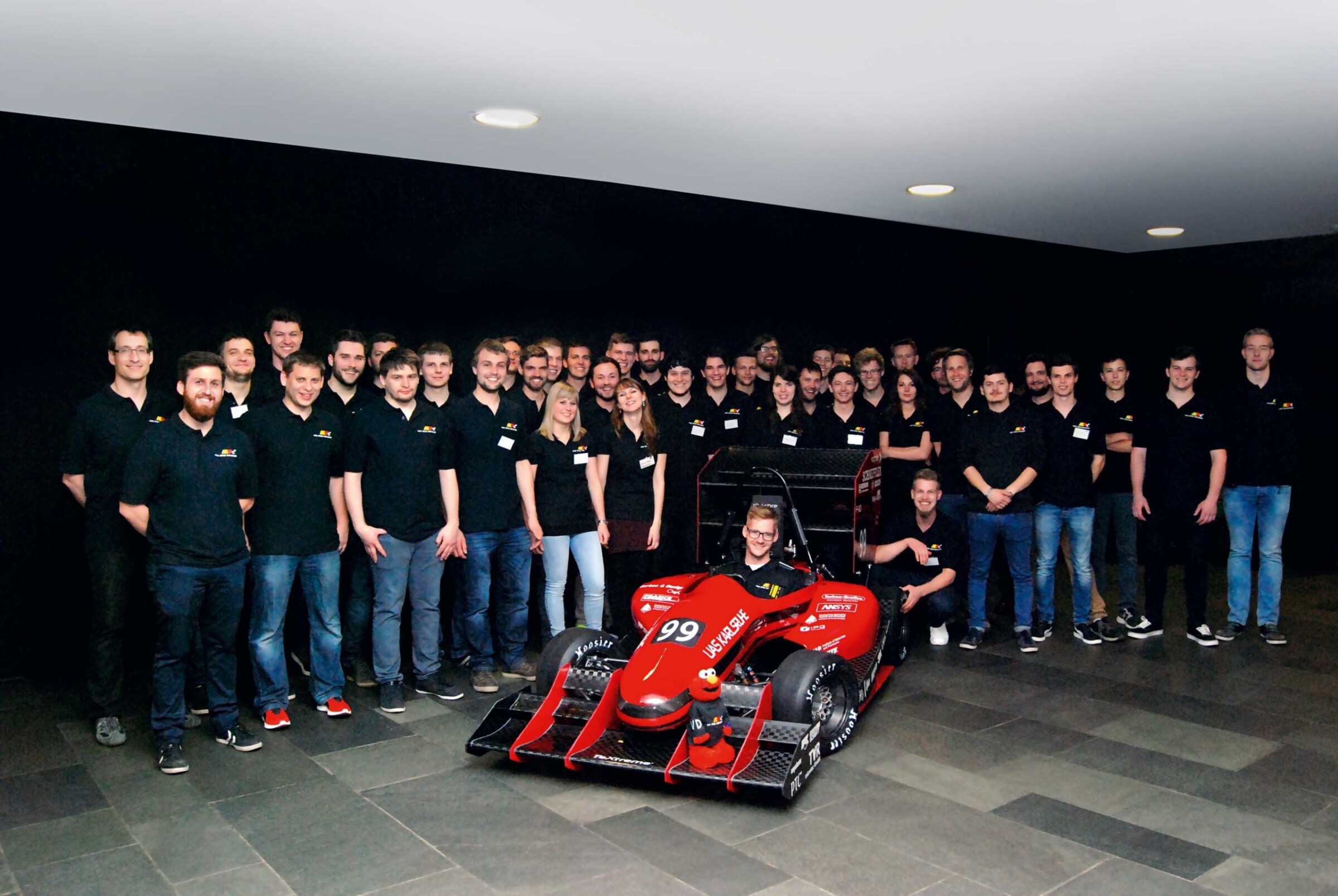 The team of Karlsruhe University is delighted with its outstanding position achieved in the Formula Student Germany 2016 design competition.