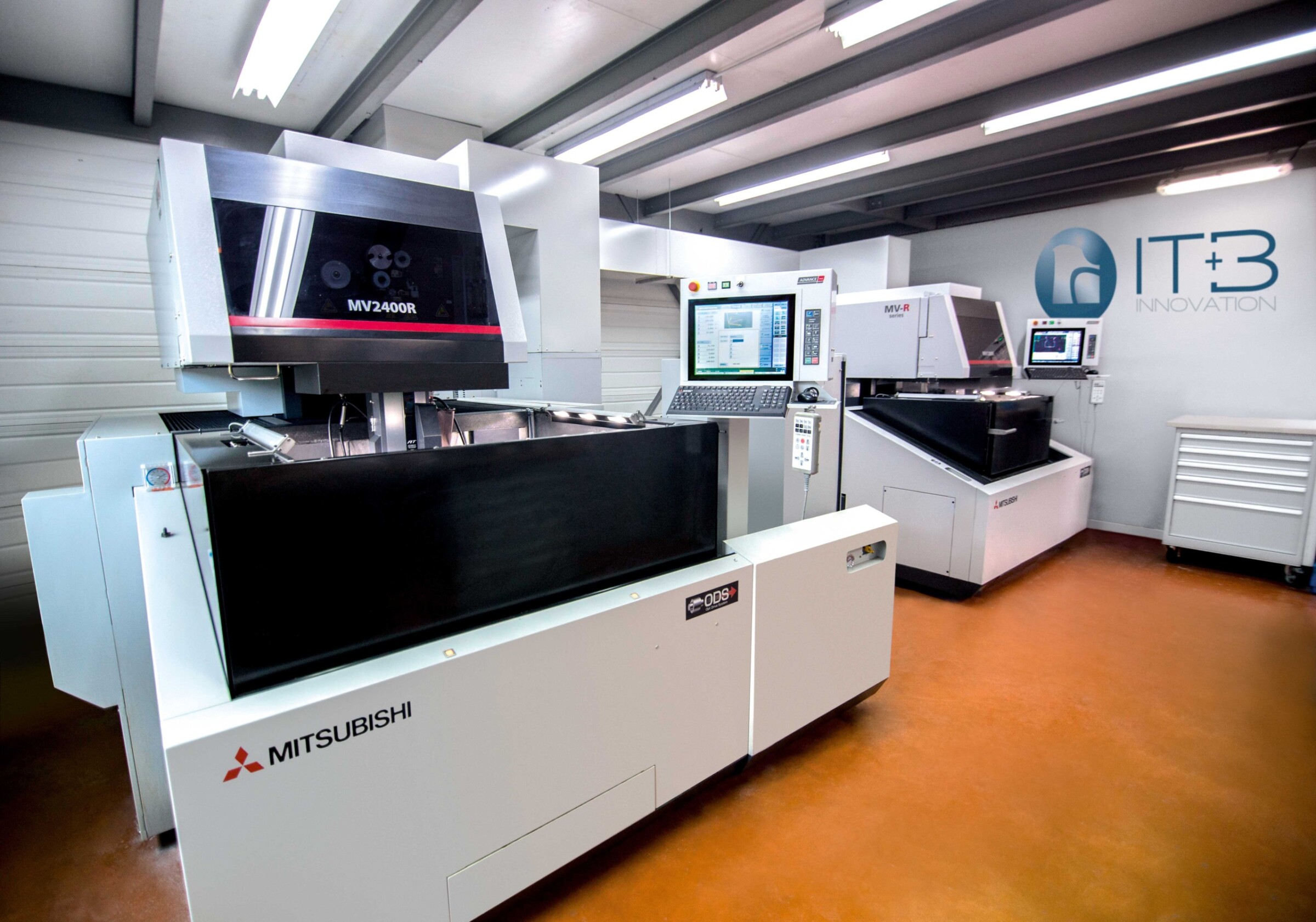 To ensure high precision, ITB Innovation operates its MV1200R and MV2400R wire-cutting machines in an air-conditioned room with a controlled temperature.
