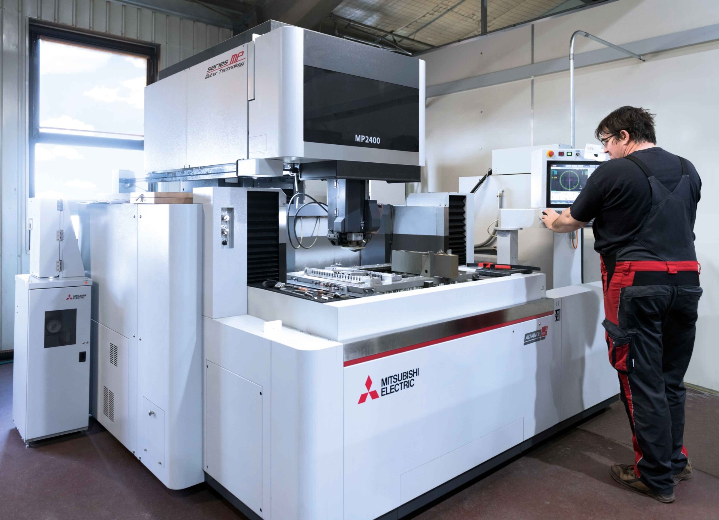 TROB’s latest new machine: the wire EDM system MP2400 from Mitsubishi Electric