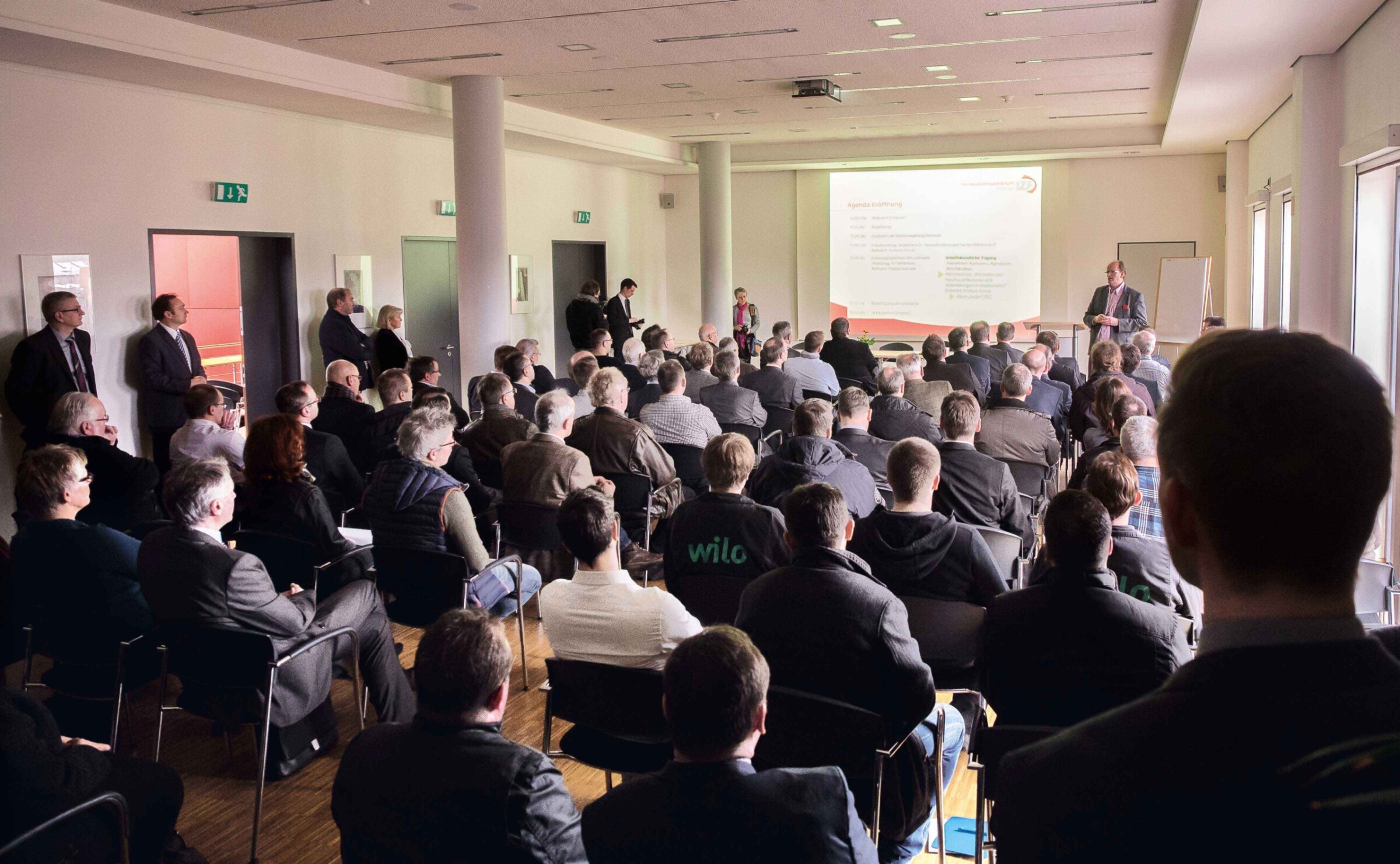 125 guests came to Bad Oeynhausen for the official opening of the new Teaching Factory on 28 January.