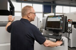 Stefan Menke, Leiter Erodiertechnik der Alois Maibaum Metallbearbeitung GmbH