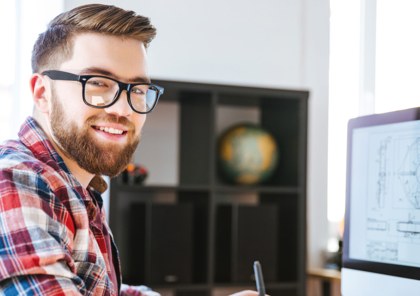 Operating data output for the processing of machining data on external software systems.